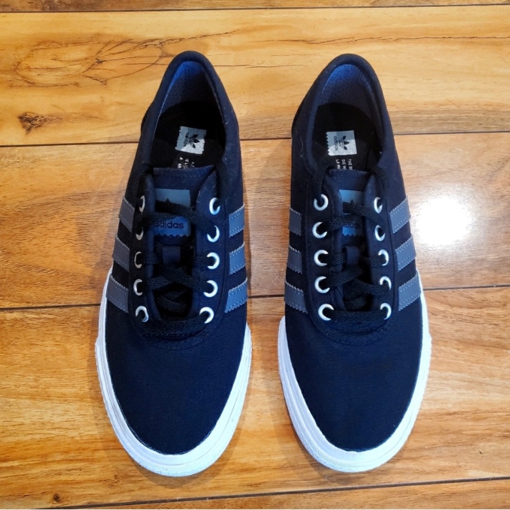 Adidas canvas shoes
